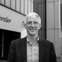 Dr Iain Wallace Dr Iain Wallace