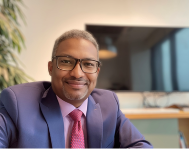 Photo of Dr Munzir Hamid