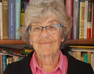 Dr Vicki Harris