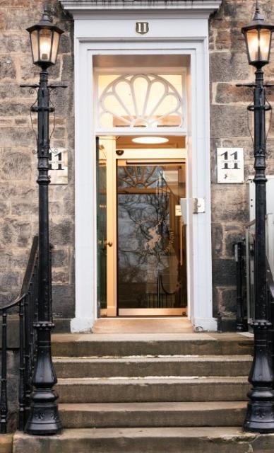Physicians gallery entrance