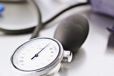 Blood pressure cuff