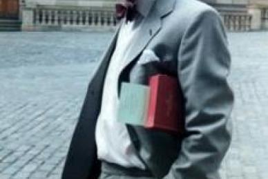 Professor Robert Ian McCallum, CBE, FRCP Edin
