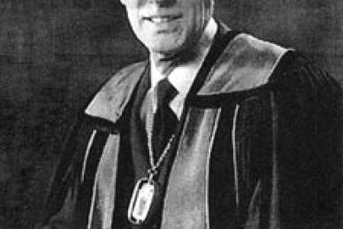 Dr Gavin Brown Shaw, CBE, FRCP Edin
