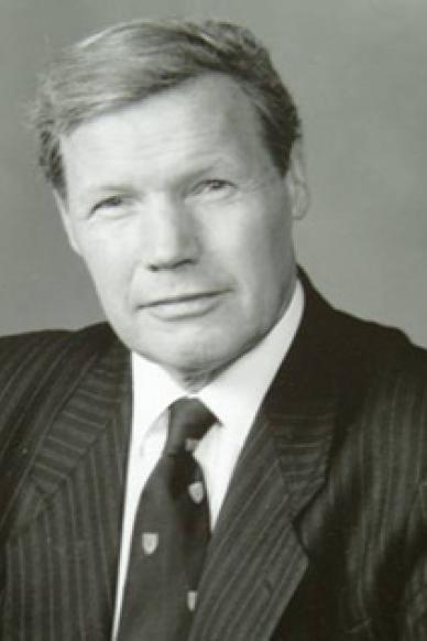 Professor Arthur Colville Kennedy CBE, FRCP Edin