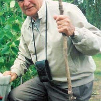 Dr George (Henry George Hobart) Houghton FRCP Edin