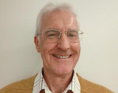 Dr Kenneth McAlpine